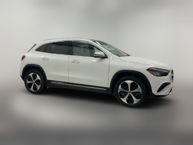 2025 Mercedes-Benz GLA 250