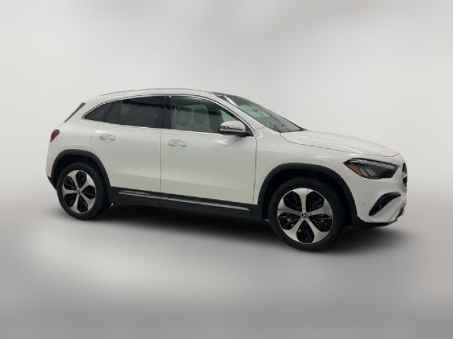 2025 Mercedes-Benz GLA 250