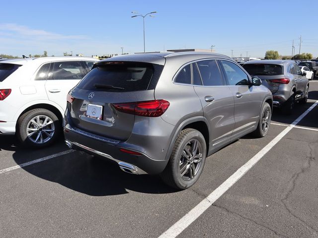 2025 Mercedes-Benz GLA 250