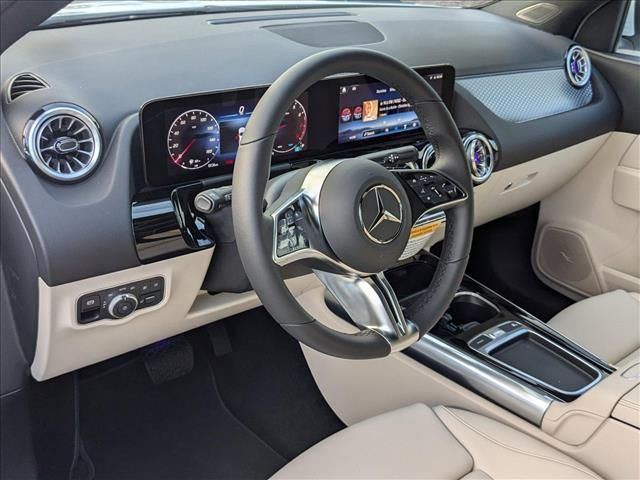 2025 Mercedes-Benz GLA 250