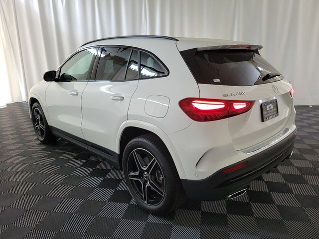 2025 Mercedes-Benz GLA 250