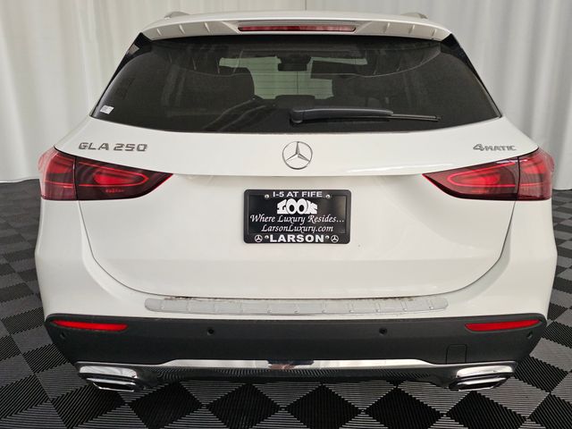 2025 Mercedes-Benz GLA 250