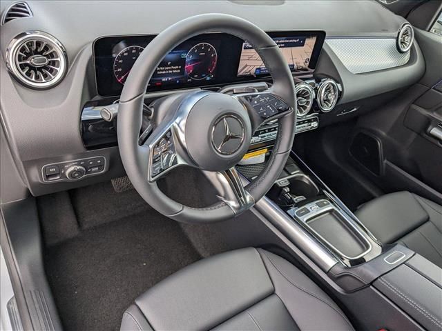 2025 Mercedes-Benz GLA 250