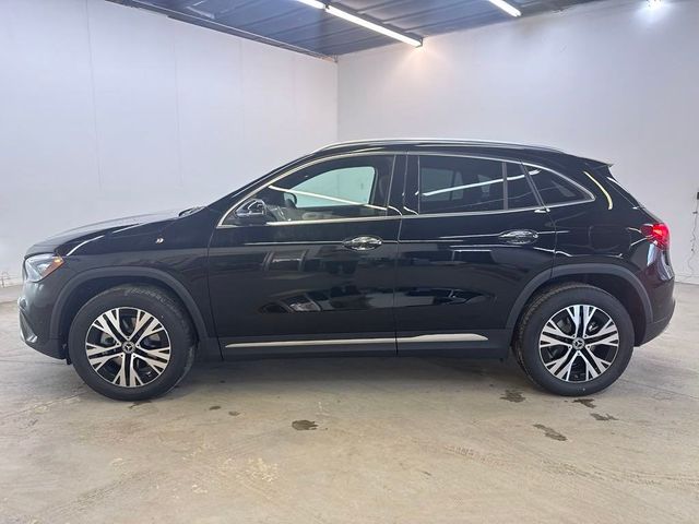 2025 Mercedes-Benz GLA 250