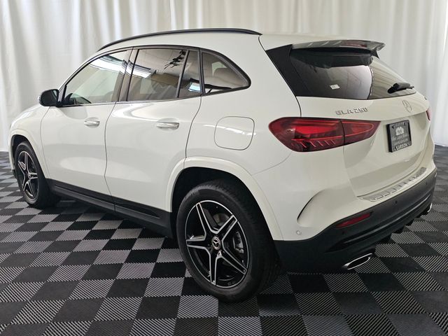 2025 Mercedes-Benz GLA 250