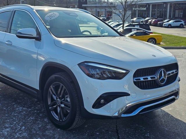 2025 Mercedes-Benz GLA 250