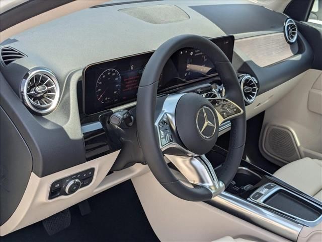 2025 Mercedes-Benz GLA 250