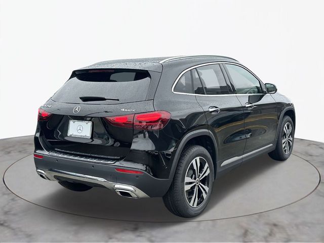 2025 Mercedes-Benz GLA 250