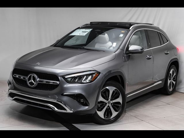 2025 Mercedes-Benz GLA 250