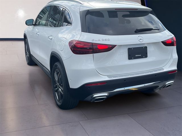 2025 Mercedes-Benz GLA 250