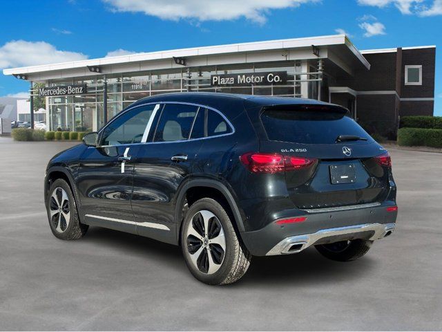 2025 Mercedes-Benz GLA 250