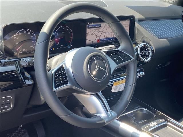 2025 Mercedes-Benz GLA 250