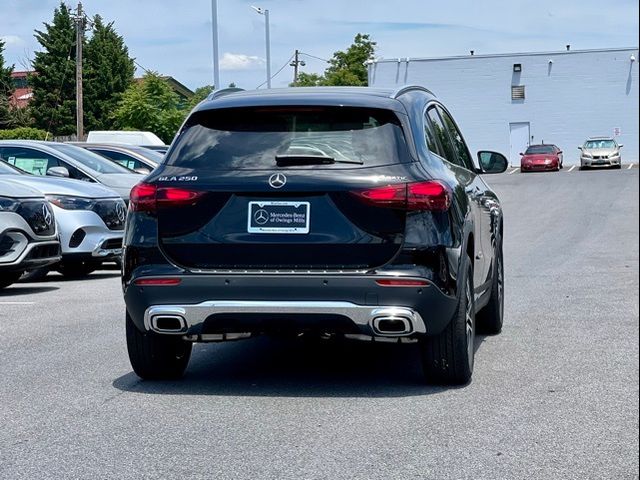 2025 Mercedes-Benz GLA 250