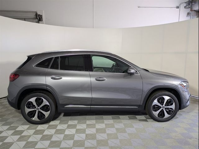 2025 Mercedes-Benz GLA 250