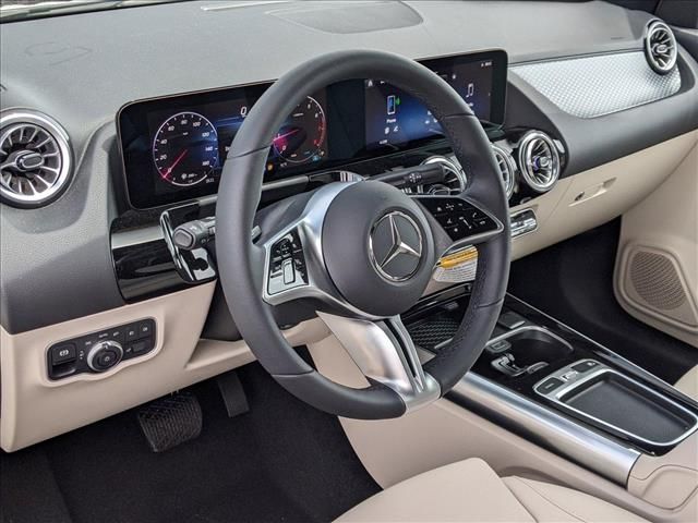 2025 Mercedes-Benz GLA 250