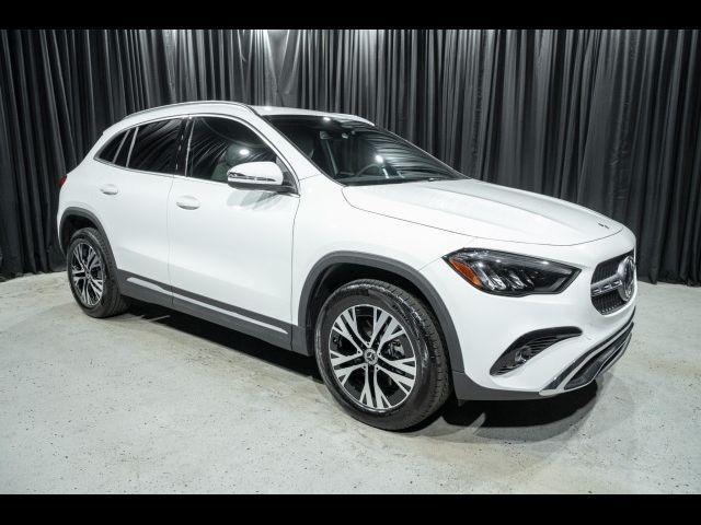 2025 Mercedes-Benz GLA 250