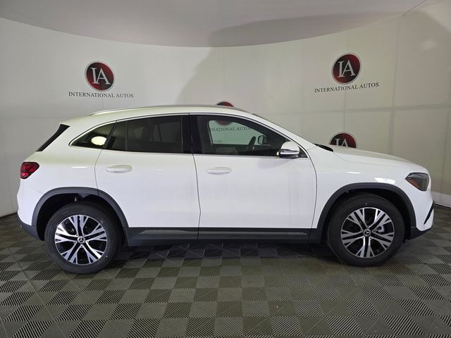 2025 Mercedes-Benz GLA 250