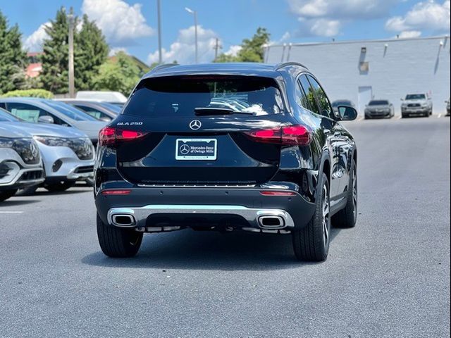 2025 Mercedes-Benz GLA 250