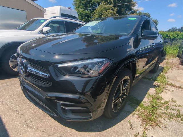 2025 Mercedes-Benz GLA 250