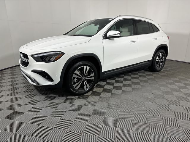 2025 Mercedes-Benz GLA 250