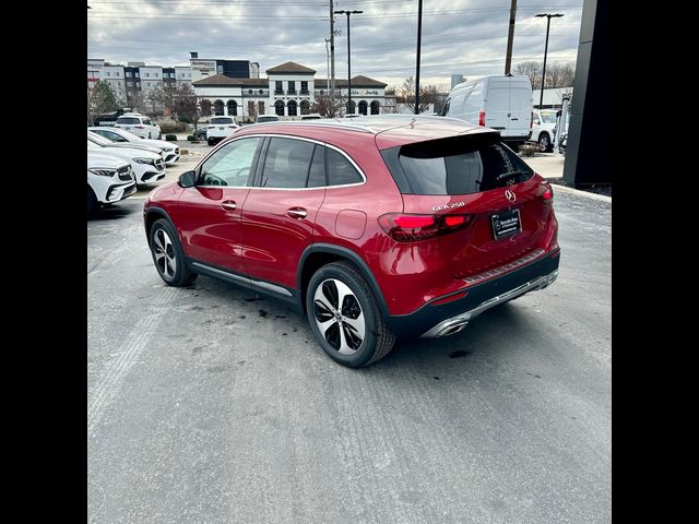 2025 Mercedes-Benz GLA 250