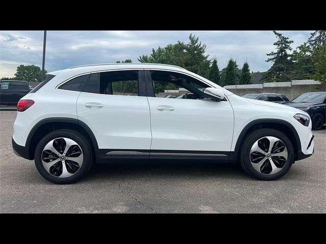 2025 Mercedes-Benz GLA 250