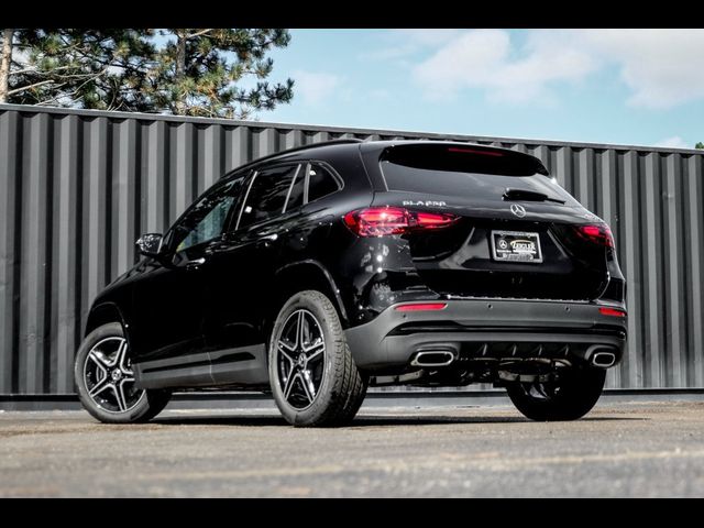 2025 Mercedes-Benz GLA 250