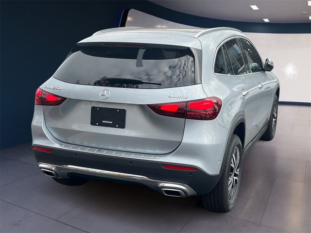 2025 Mercedes-Benz GLA 250