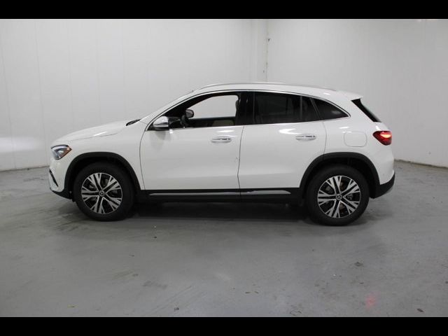 2025 Mercedes-Benz GLA 250