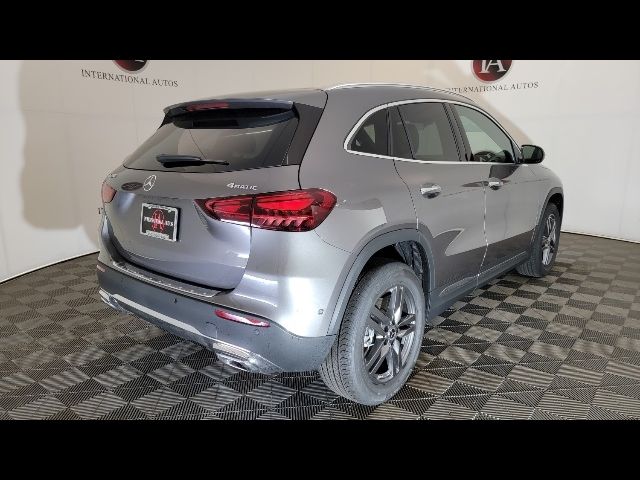 2025 Mercedes-Benz GLA 250