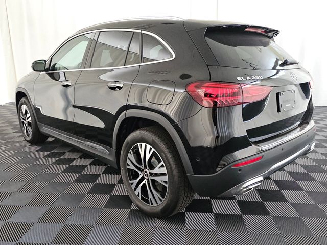 2025 Mercedes-Benz GLA 250