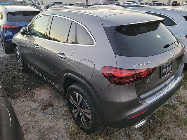 2025 Mercedes-Benz GLA 250