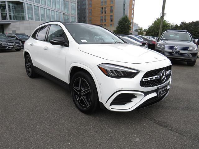 2025 Mercedes-Benz GLA 250