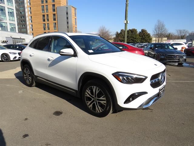 2025 Mercedes-Benz GLA 250