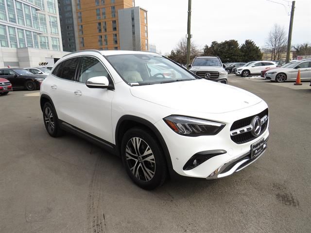 2025 Mercedes-Benz GLA 250