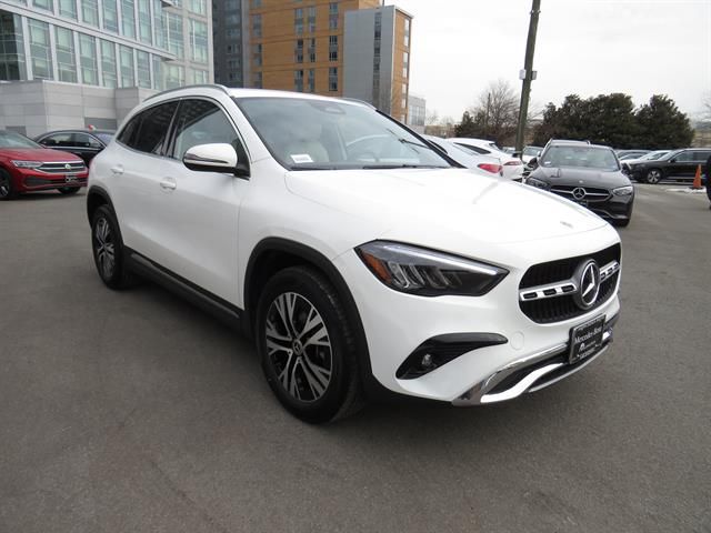 2025 Mercedes-Benz GLA 250