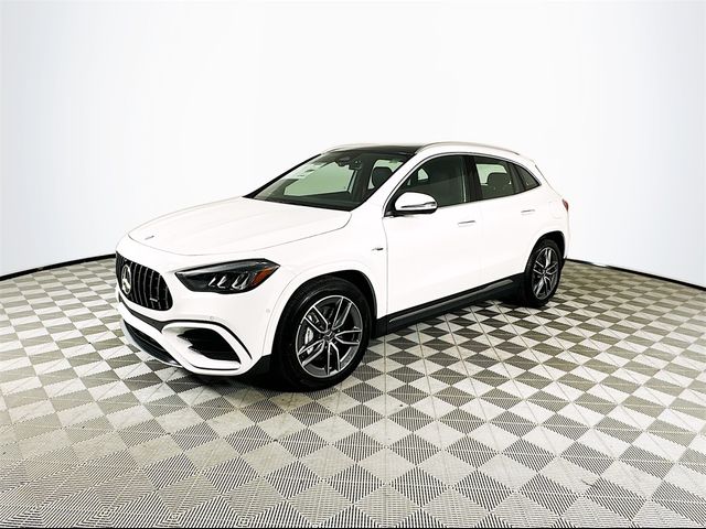 2025 Mercedes-Benz GLA AMG 35