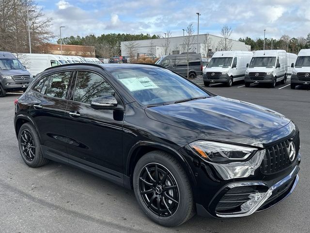 2025 Mercedes-Benz GLA AMG 35