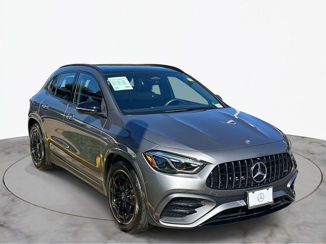 2025 Mercedes-Benz GLA AMG 35