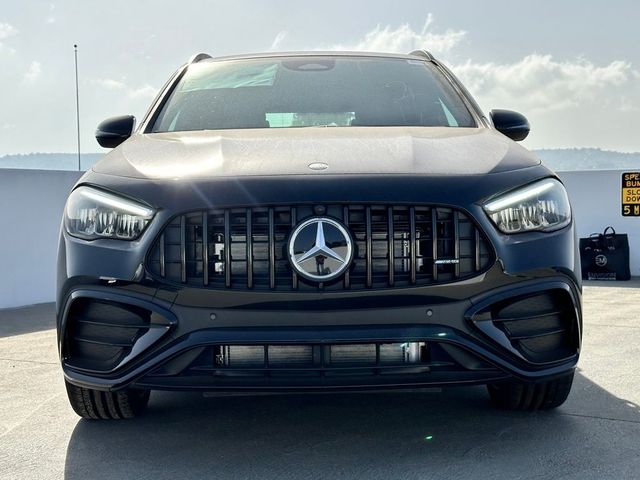 2025 Mercedes-Benz GLA AMG 35