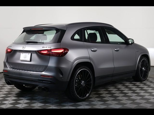 2025 Mercedes-Benz GLA AMG 35