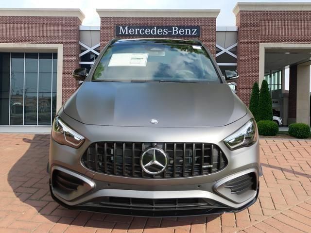 2025 Mercedes-Benz GLA AMG 35