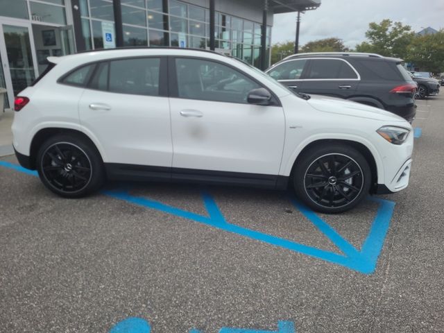 2025 Mercedes-Benz GLA AMG 35