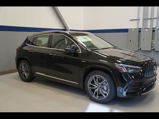 2025 Mercedes-Benz GLA AMG 35