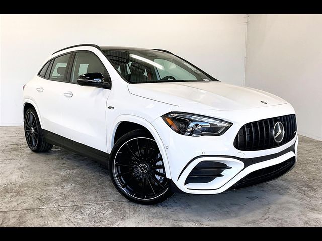 2025 Mercedes-Benz GLA AMG 35