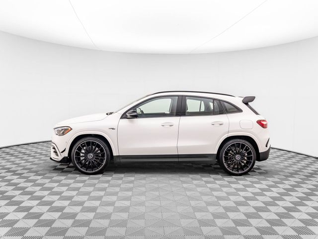 2025 Mercedes-Benz GLA AMG 35