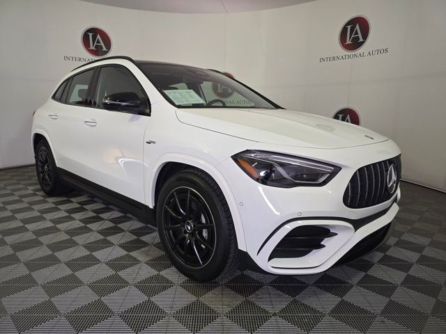 2025 Mercedes-Benz GLA AMG 35