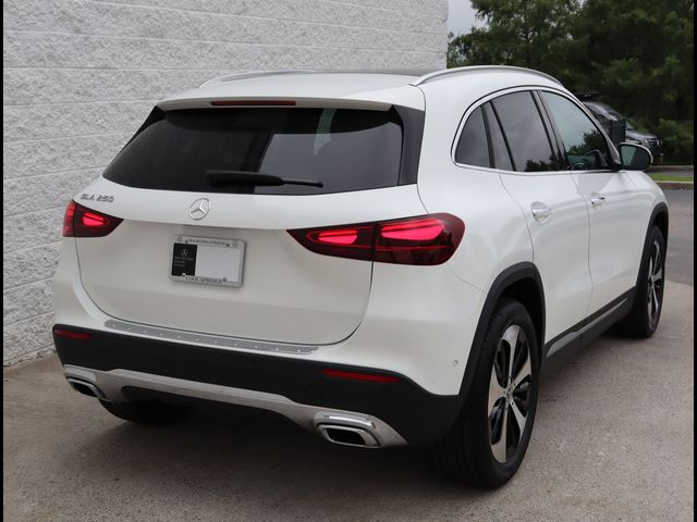 2025 Mercedes-Benz GLA 250