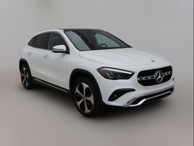 2025 Mercedes-Benz GLA 250