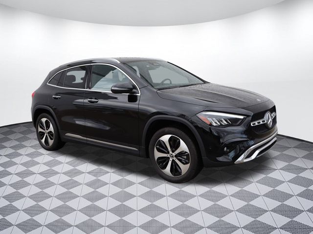 2025 Mercedes-Benz GLA 250